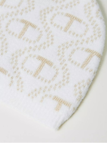 В'язана шапка/Сніг Лого