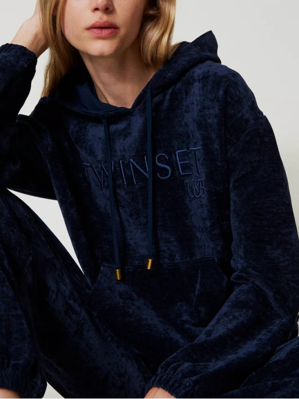 Світшот / Блекаут