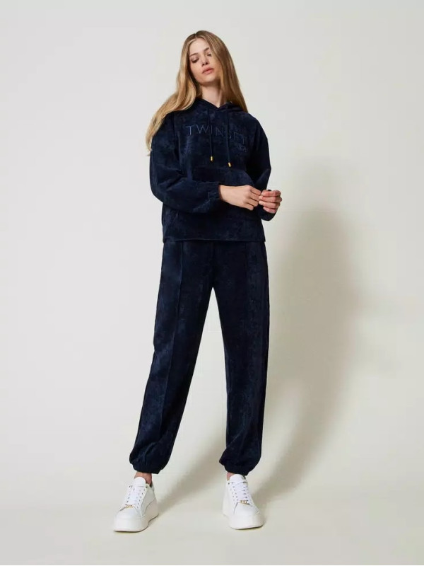 Оксамитові штани / Блекаут