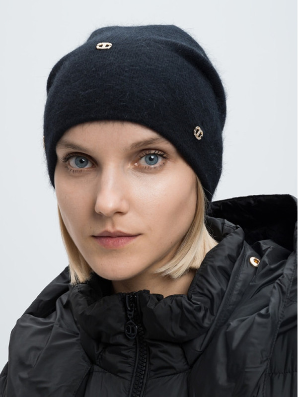 Шапка / Чорний