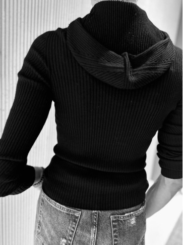 Светр з капюшоном / Чорний