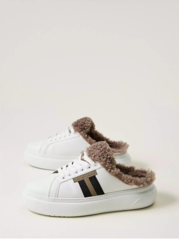 Мюлі / Білий