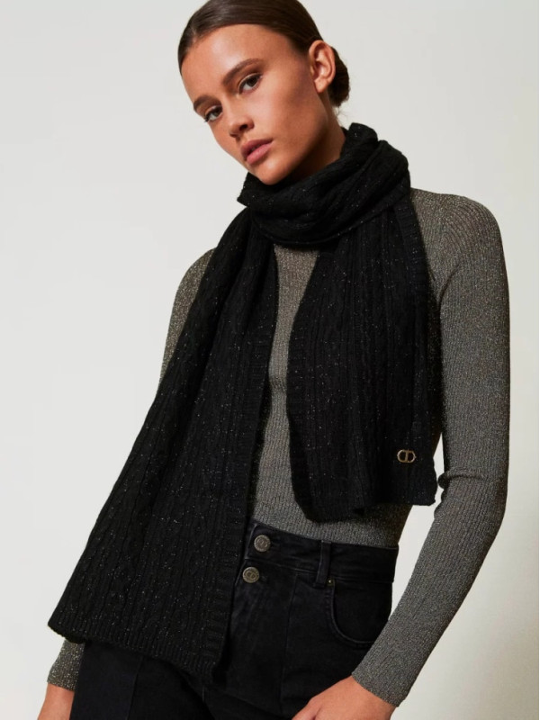 В'язаний шарф / Чорний