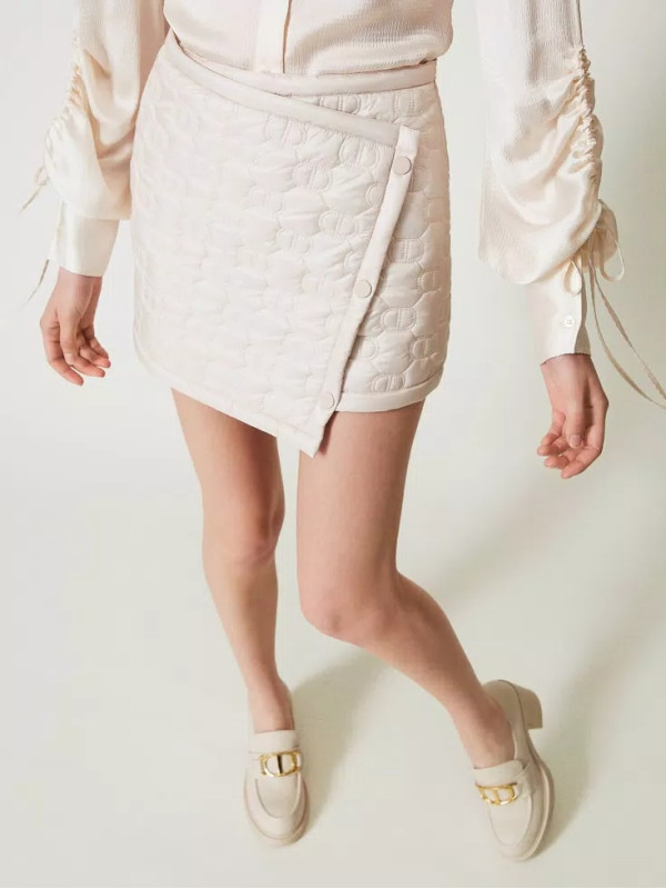 Спідниця / Старий білий