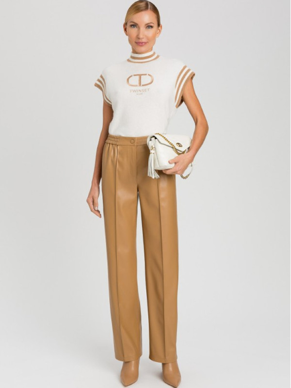 Трикотажна Блуза / Сніг / пісочно-коричневий