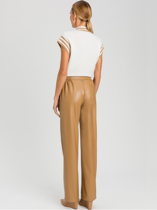 Трикотажна Блуза / Сніг / пісочно-коричневий