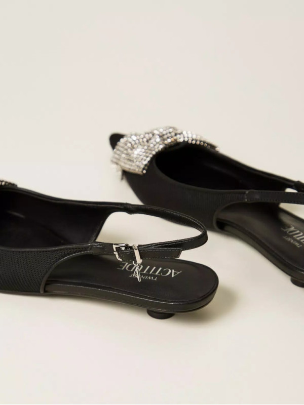 Слінгбекі / Чорний