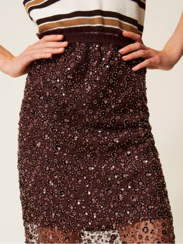 Спідниця / Горячий шоколад