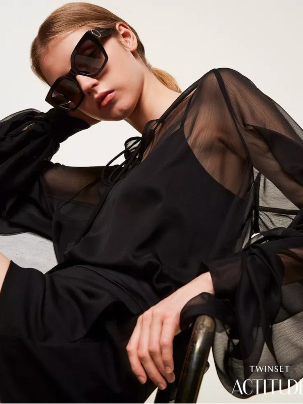 Блузка вуаль / Чорний