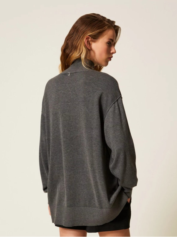 Светр / Чорний