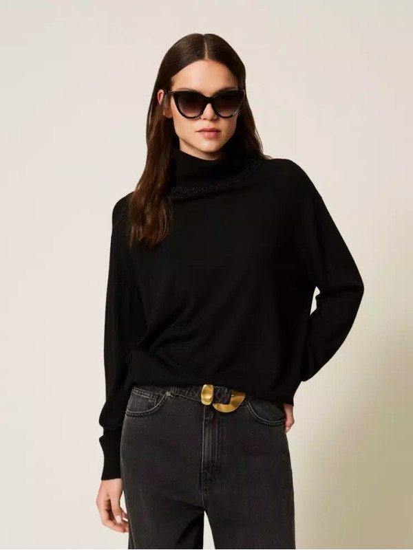 Светр / Чорний