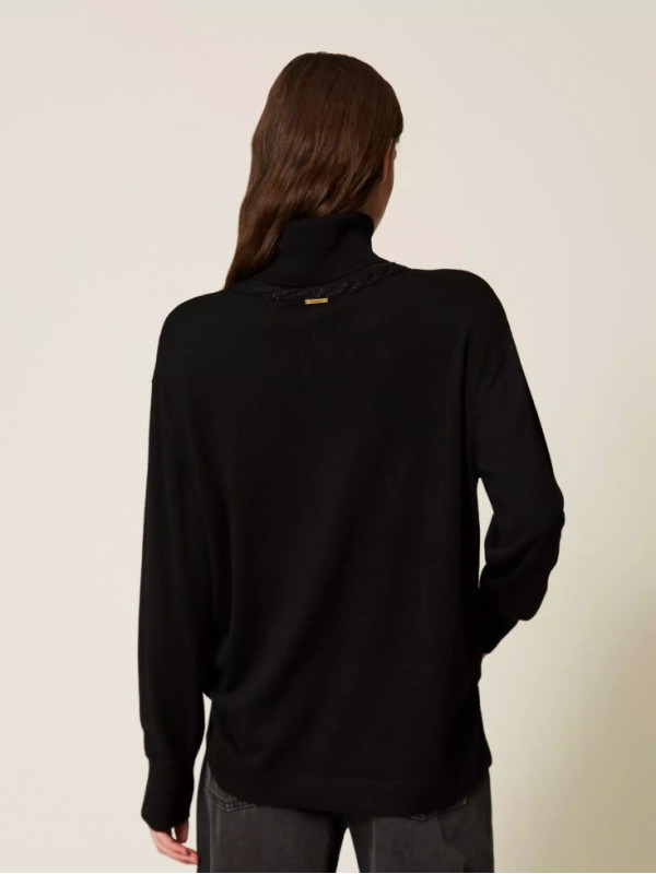 Светр / Чорний