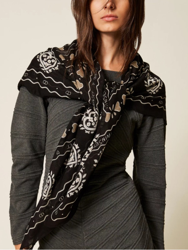 Куфія/Чорний