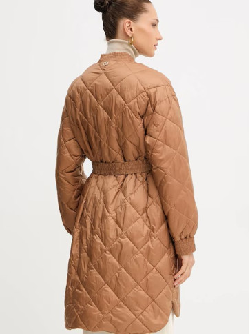 Стьобане пальто/Земля