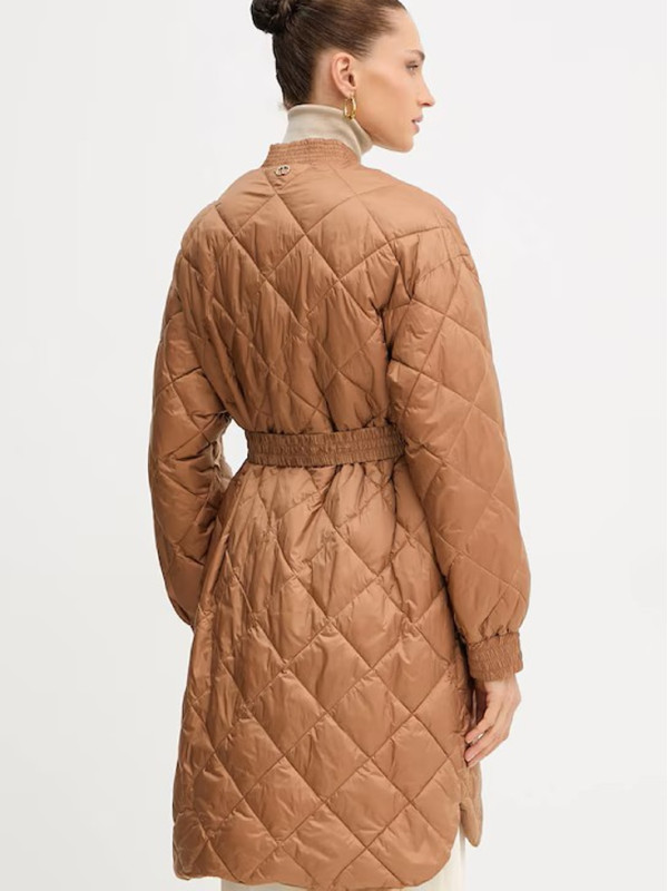 Стьобане пальто/Земля