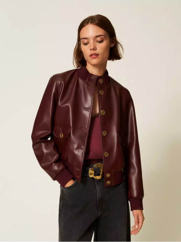 Бомбер під шкіру/Винний