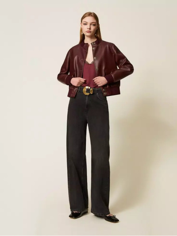 Бомбер під шкіру/Винний