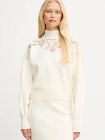 В'язана водолазка/Сніжний