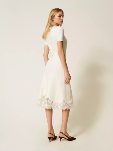 В'язана спідниця/Сніжний