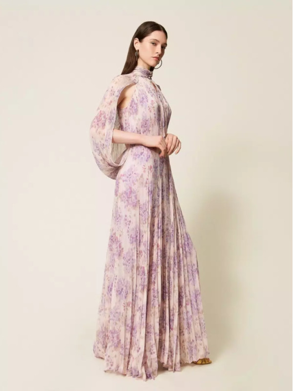 Сукня / Чорна / пурпурова квітка