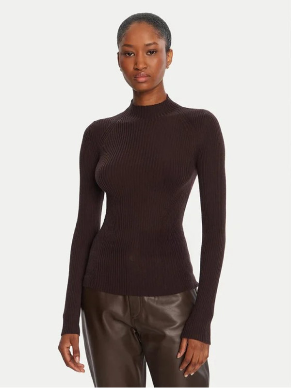 Гольф/Чорний шоколад