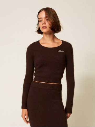 Укорочений светр/Чорний шоколад