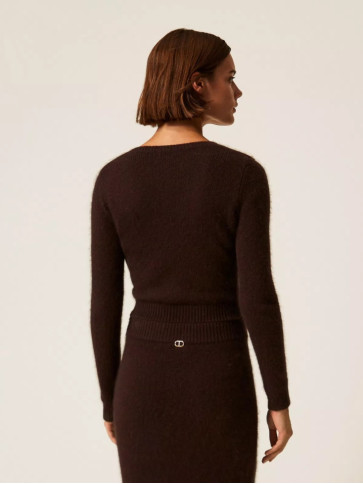 Укорочений светр/Чорний шоколад