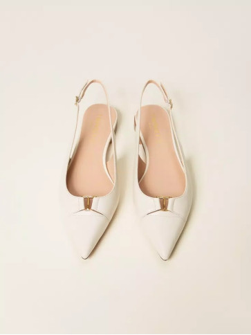 Босоніжки / Лілія