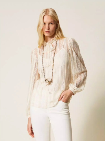 Блузка з бантом / Перламутр